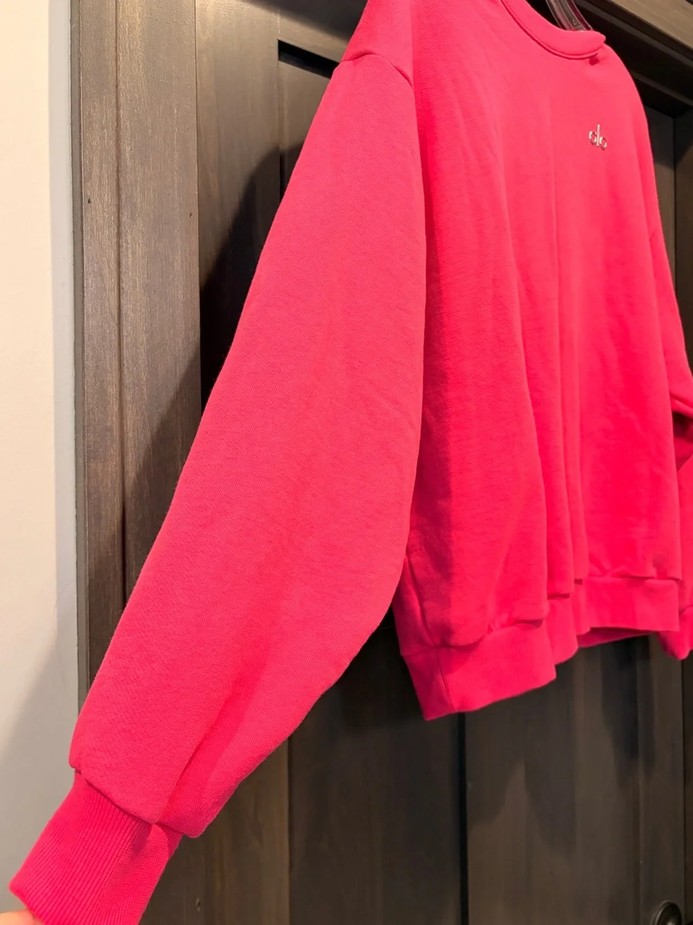 ALO Yoga Pink Summer Crush Accolade Crewneck Sweatshirt - Picture 2 of 8